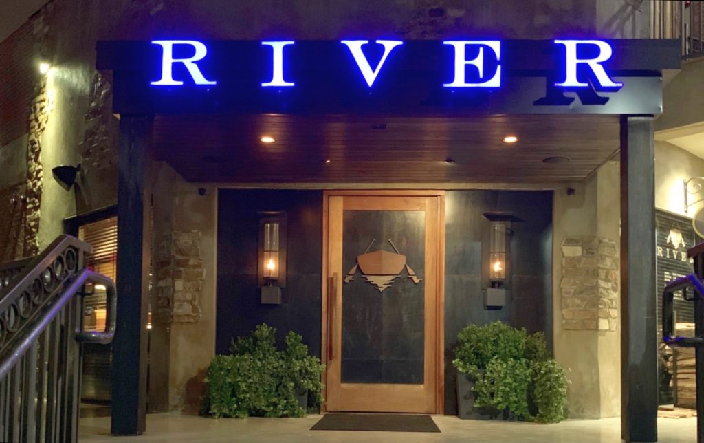 Review: River Restaurant – Tuscaloosa, Alabama – Jessica's Reviews